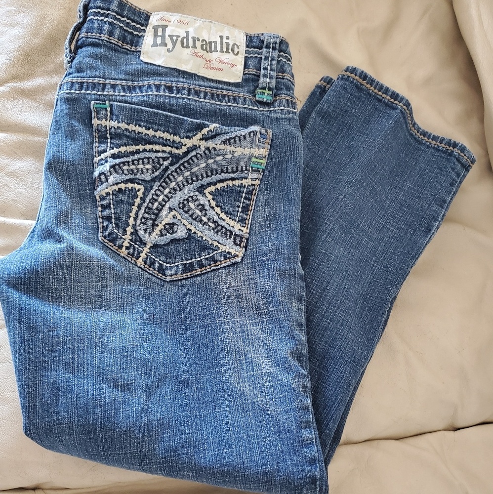 Hydraulic Capris